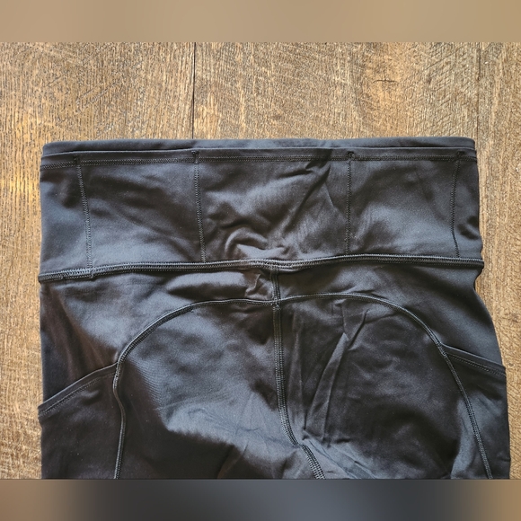 Lululemon size 6 fast and free - Picture 3 of 5